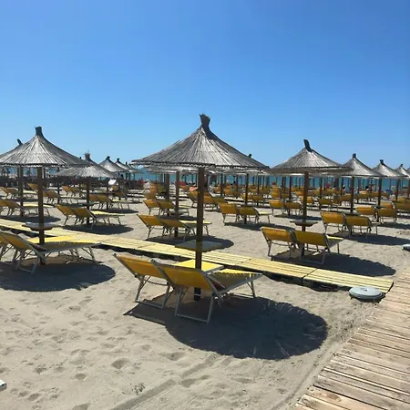 Apartmán 2 Bedroom Golem (Tirana)