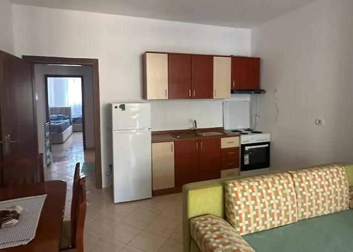 2 Bedroom